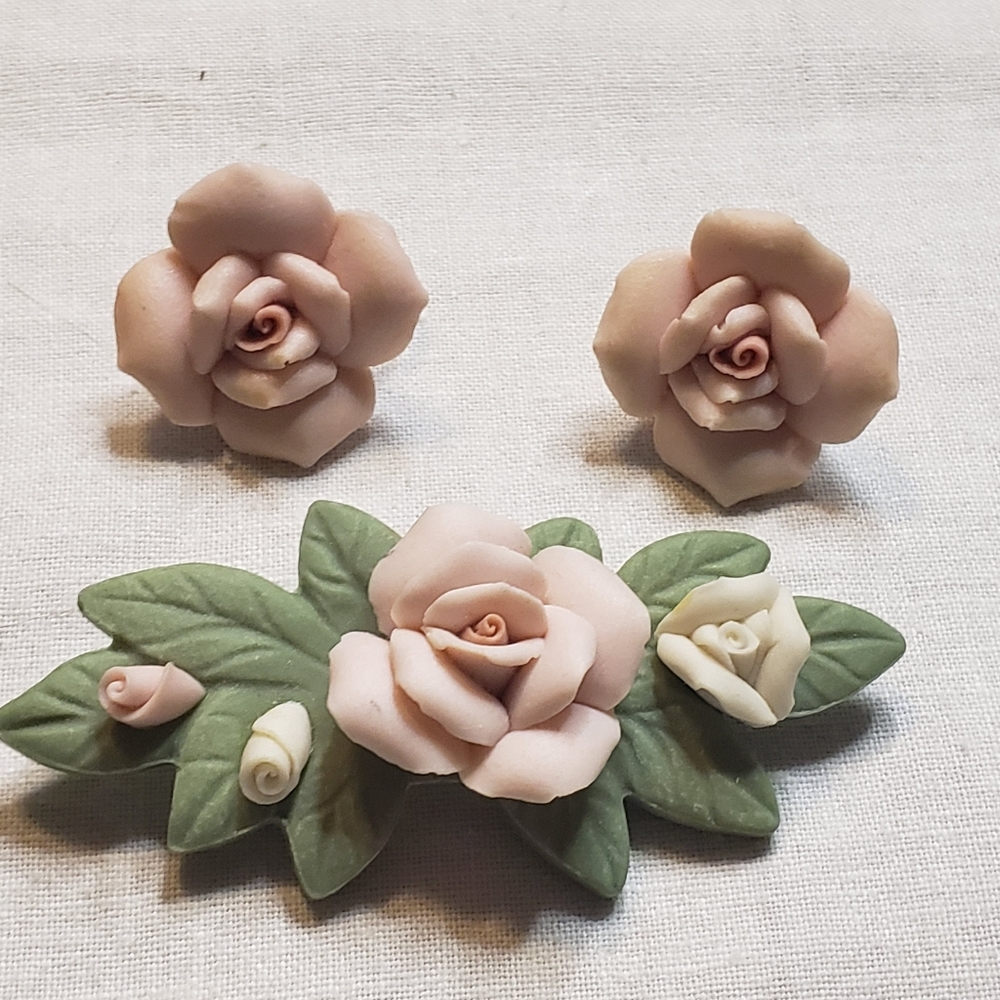 Vintage Floral Rose Porcelain Clip-on Earrings and Brooch Set